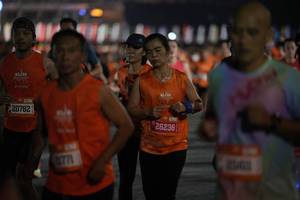 BIB: 20782, 2771, 26236
                            <button type="button" onclick="openModal(20994985)" class="btn btn-primary btn-sm float-right btn-popup" data-toggle="modal" data-target=".modal-high-quality">
                        <i class="fas fa-shopping-cart"></i> Add to Cart
                    </button>
                                            <button type="button" onclick="isThisMe(20994985, true)" class="btn btn-success btn-sm float-right btn-popup btn-isme hidden" data-toggle="tooltip" data-placement="bottom" title="นี่คือรูปของคุณใช่ไหม คลิกที่นี่เพื่อเอาเข้าอัลบั้ม">
                        <i class="fas fa-plus"></i> Add to album
                    </button>
                    <button type="button" onclick="isThisMe(20994985, false)" class="btn btn-warning btn-sm float-right btn-popup btn-isnotme hidden">
                        <i class="fas fa-ban"></i> Remove from album
                    </button>